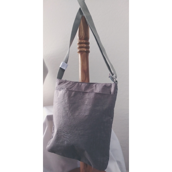 NWOT NEAT PACK Bag with RFID blocking - Picture 4 of 5